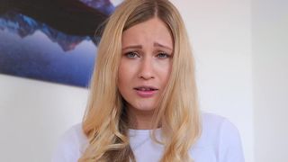 FLIRTS WITH YOU TO SHOW OFF HER PUSSY