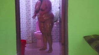 MUSLIM SAUDI STEPMOM PUBLIC SHOWER IN OPEN DOOR TOILET! I WASH MY BIG BOOBS TIGHT PUSSY AND HUGE ASS AND SHARE WITH YOU