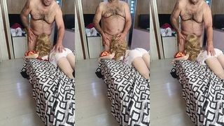 LOIRA DE 28 ANOS ADORA FAZER BOQUETE NO COROA