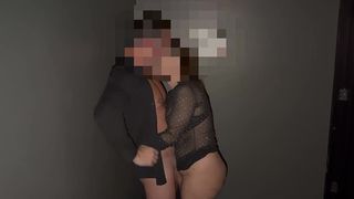 “THAMIRES NA CASA DE SWING: ENCONTRA O SINGLEHOT DOTADO, EMPINA PRO PAUZAO E O CORNO FILMA CADA GEMIDO”