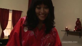 asian doll yuki mori get fucked during oil massage