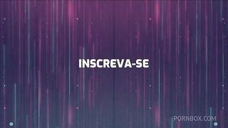 Fui fazer o cafe para o marido , ele me surpreendeu