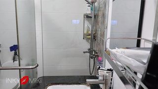 I WAS FUCKED IN A HOSTEL SHARED SHOWER AND ALMOST BROKE THE GLASS