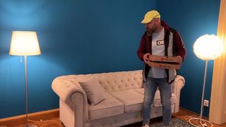 BIG DICK PIZZA DELIVERY MAN FUCKS BUSTY MARRIED HOUSEWIFE