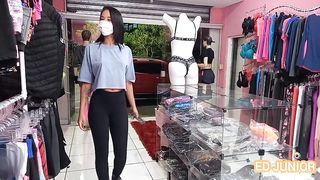 ED JUNIOR FODE UMA CLIENTE NA SUA LOJA DE MODA FITNESS (NATASHA RIOS)