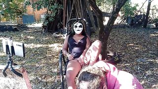 Voce sai com gata, achando que a mulher e pra casar e ela logo pede pra vc destruir o cuzinho dela e finaliza tomando leitinho na boca