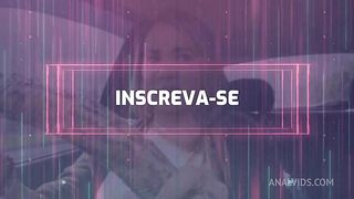 Voltinha no carro com punheta , passeio no Mato rolou sexo.