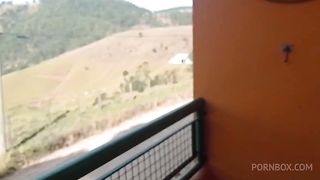 Gostosa publicou video fazendo sexo em troca de dinheiro publico com deputado
