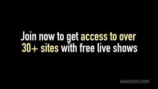 Horny HouseWife Shanda Fay Has A Cock In Her Juicy Butthole!