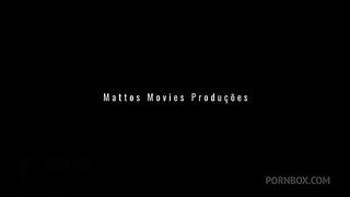 Fui vender um plano de seguro e enfei meu cacetao sem camisinha na cliente safada - Nicoly Mattos