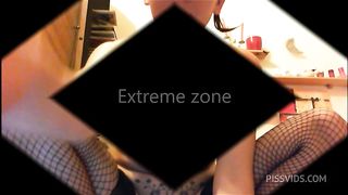 Extreme video pee spitting deeptroath