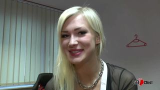 YOUNG SEXY SKINNY TEEN (18+) GIRL THREESOME NO CONDOM CUM FILLED