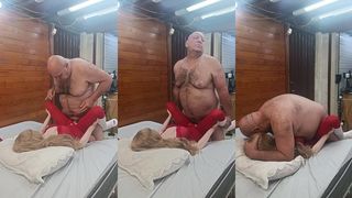 ESSA LOIRA DE 19 ANOS E BEM SAFADA NA CAMA FARA VOCE GOZAR RAPIDINHO