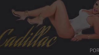 Cleo cadillac e Roge ferro com muito sexo anal na limosine