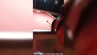 Aventuras da Nick para gozar com celular na mao - Na boate, no trabalho, na rua e no motel dando, sentando e gozando
