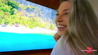 Joking blonde dreaming of the Philippines and inviting her to play tricks! PART 01