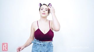 COSPLAY GATINHA QUERENDO APRONTAR