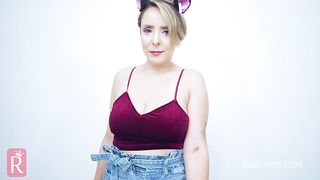 COSPLAY GATINHA QUERENDO APRONTAR