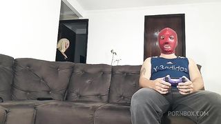 Blondie cumming by the ass