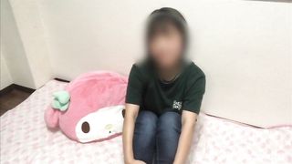 お気に入りのジーパン履きながらちゅくちゅくオナニーしてたら股の部分が、、