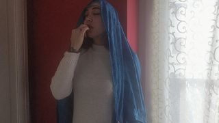 CHANTALCHANNEL - LAMADONNA PUO SORPRENDERTI GIOCANDO E PISCIANDO SULLA CRO...- VERY VERY VERY EXTREME IRRELIGIOUS