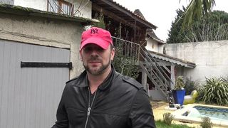 ANONYMOUS BOY FUCKED BY STRAIGHT MUSCLE BOY