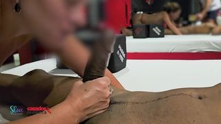 FUI ARROMBADA POR UM PAU GG NA FRENTE DO MARIDO CORNO