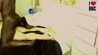 CULEANDO RICO CON AMIGO