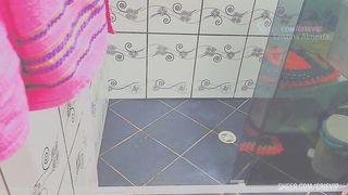 Meu inicio com xixi, levando banho de mijo e gozada na boca | Pissing 2