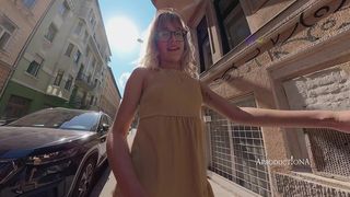 MEGAN GOLDEN SHOWER SELF PISS ASS LICK FART SMELL FACE FUCK AND CUM WALK