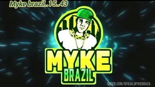 Ines Ventura chamou uma ecanador para arumar o chuveiro k deu poblema ela nao tinha dinheiro para pagar o encanadore entao ela pagou com sex e eles gostar muitos