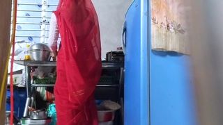 NEWLY MARRIED HOUSEWIFE FUCKED BY NEIGHBOR