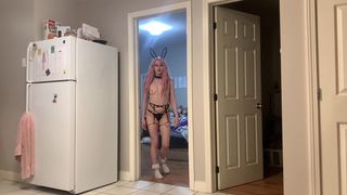 butt clenching video