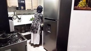 Whore kitchen service