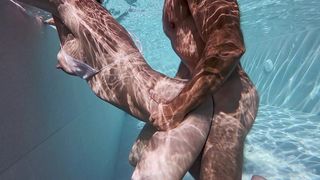 UNDERWATER EXTREME ANAL AND RIMMING
