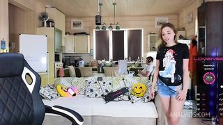 I bring my pussy to orgasm