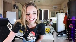 I bring my pussy to orgasm