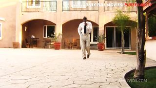 bodyguard's hubby protected and fucked me