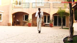 bodyguard's hubby protected and fucked me