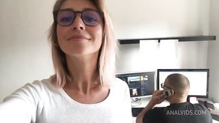 Crazy Amateur ANAL Sex with co-worker in the Office