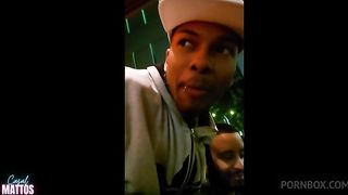 A putaria rola solta com o Casal Mattos em todo lugar, na rua na balada e em casa todo mundo goza