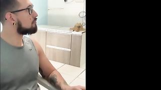 Ela me tirou do trabalho pedindo pau na buceta, mas ganhou so anal. FODI O CU ATE O TALO ! Completo