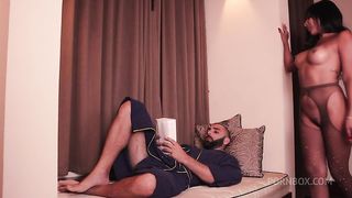 An Hot Facesitting Game