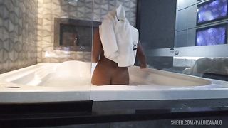 vo liga pro meu marido pra eli escuta eu fodendo a buceta eo cusinho