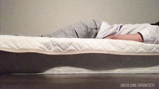 【ぱじゃまでオナニー】いつも電気消して1人の時間になったらおもちゃ取りだしてクリトリスに、、