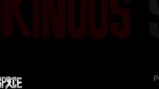 ALICE MAZE GETS HER PUSSY AND ASS FUCKED BY THREE HARD COCKS, IN A GLORYHOLE FOR WOMEN, IN A LIBERTINE CLUB, IN FRONT OF THE CLUB CUSTOMERS. AT KOKINOOS SPACE