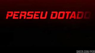 Estava batendo uma punheta na varanda quando a trans Bianca Ferraz veio fazer uma broderagem comigo.