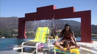 Dee Massages And Fucks By The Pool In Hot Outdoor Sex Scene
