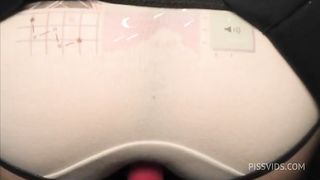 あか◯さんが仕事行ってる間に高◯生彼女と僕の部屋でぎこちないSEXをするカップル。
