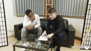 Mali Ubon enjoys the double of big cocks